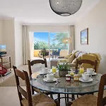 Patios De Santa Maria Golf, Elviria 马尔韦利亚