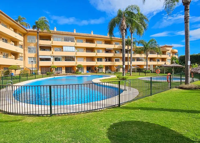 Patios De Santa Maria Golf, Elviria 아파트