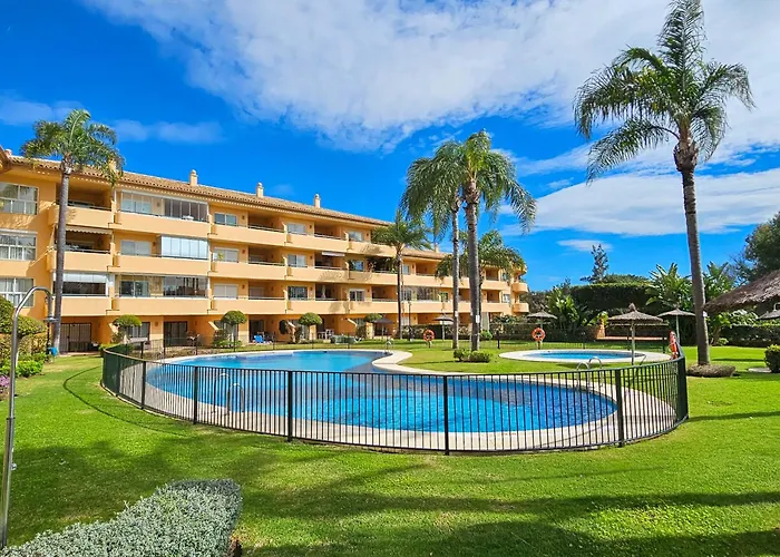 Апартаменты Patios De Santa Maria Golf, Elviria Марбелья