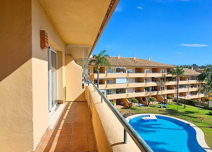 Апартаменты Patios De Santa Maria Golf, Elviria Марбелья